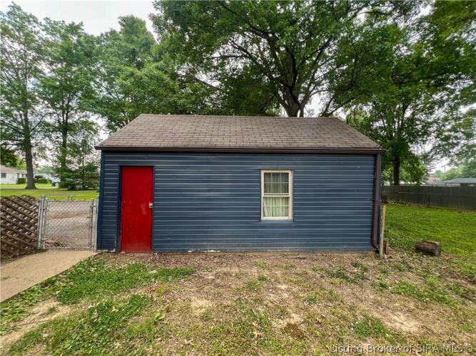 Listing Image 32