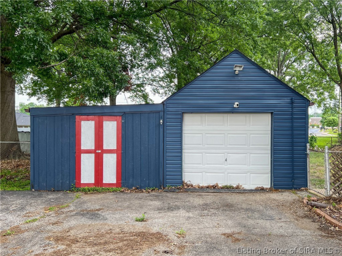 Listing Image 33