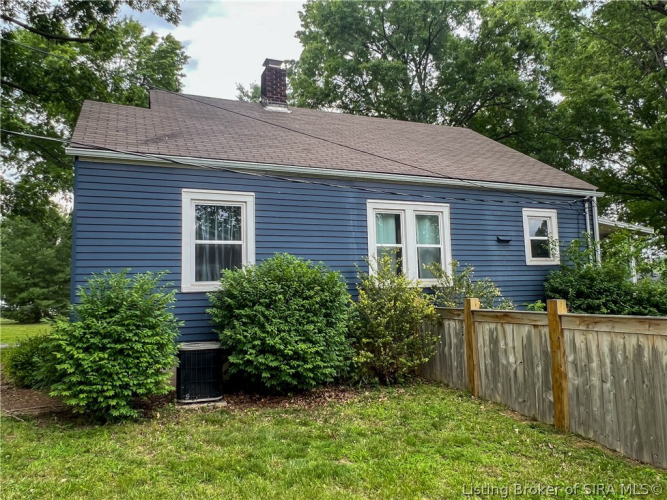 Listing Image 37
