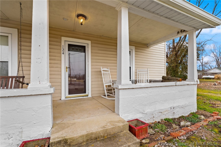 Listing Image 5