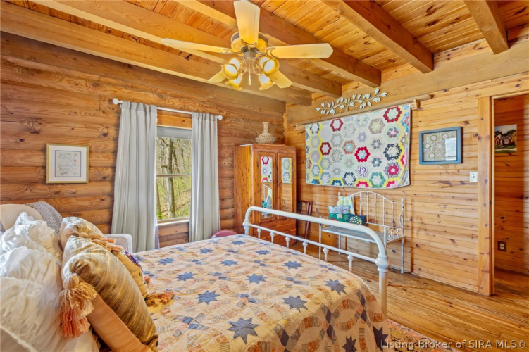 Listing Image 5