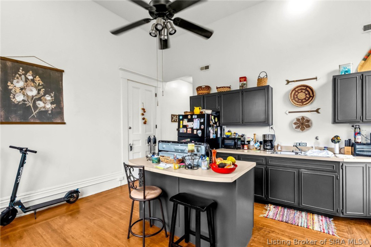 Listing Image 48