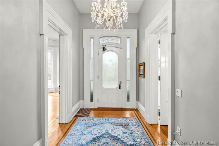 Listing Image 6