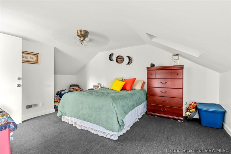 Listing Image 59