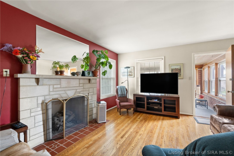 Listing Image 21