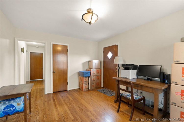 Listing Image 31