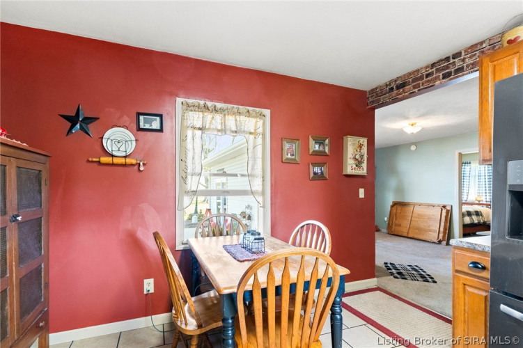 Listing Image 38