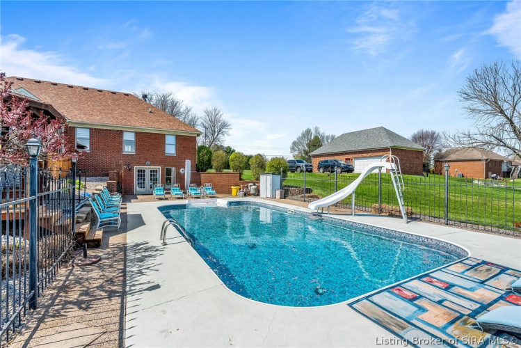 Listing Image 56