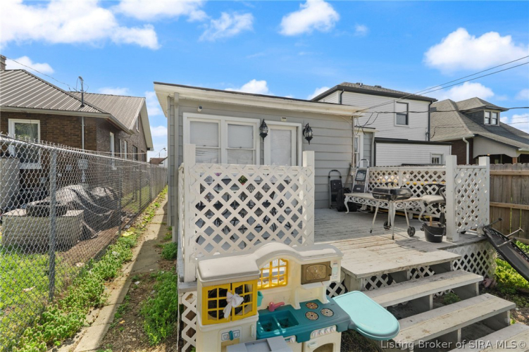 Listing Image 40
