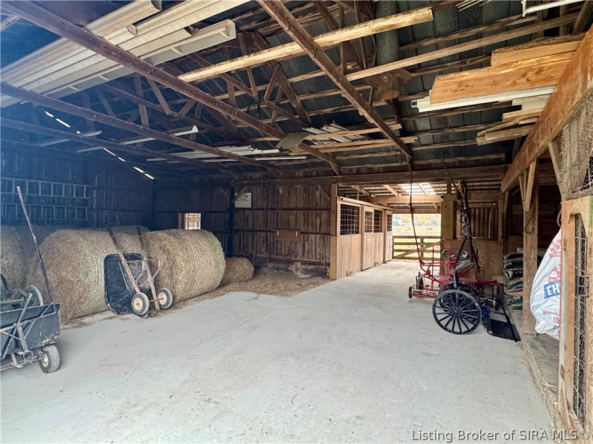 Listing Image 34