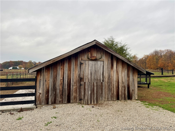 Listing Image 36