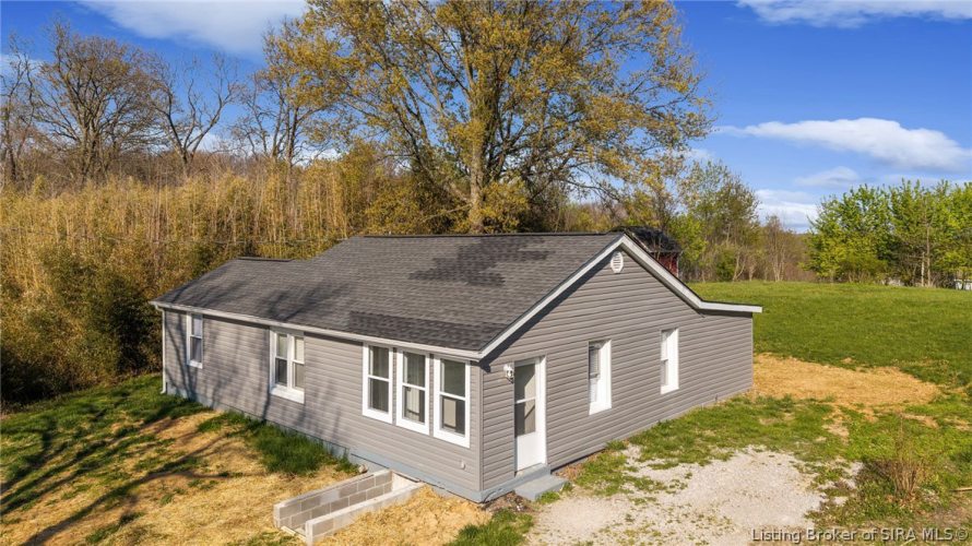 Listing Image 9