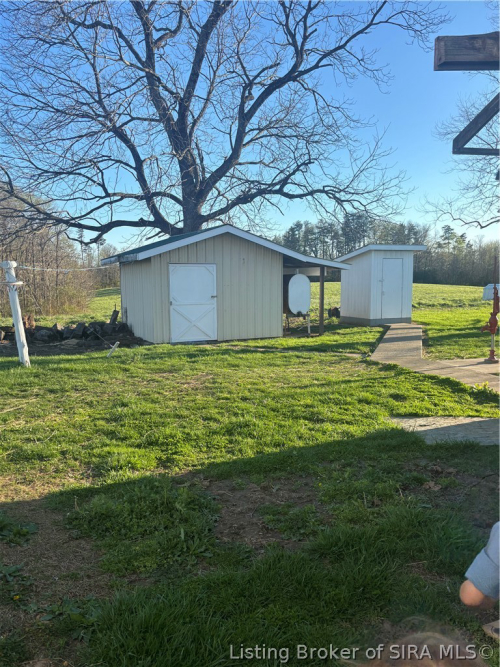 Listing Image 10