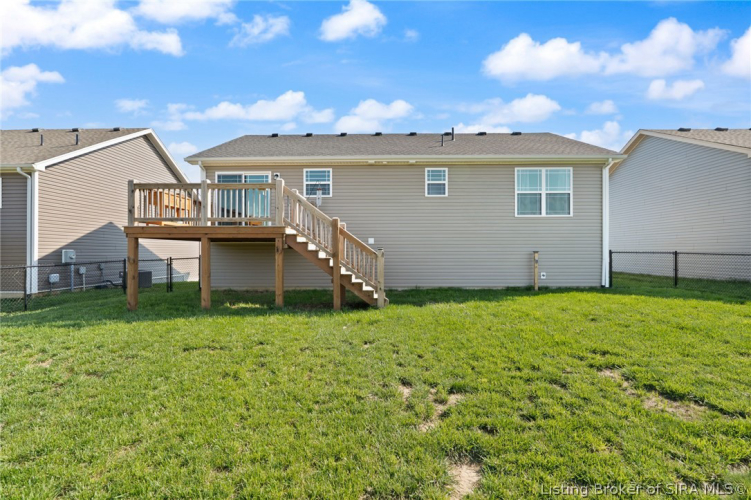Listing Image 6