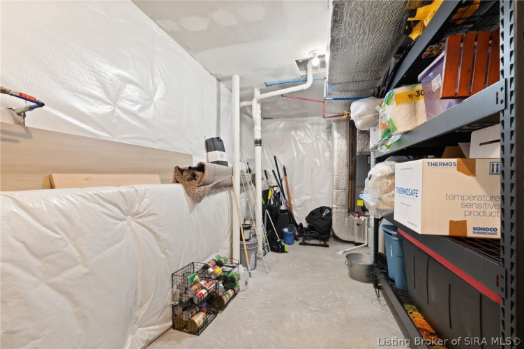 Listing Image 53