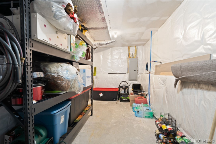 Listing Image 54