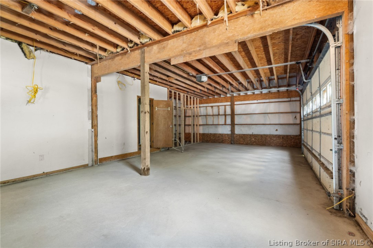 Listing Image 33