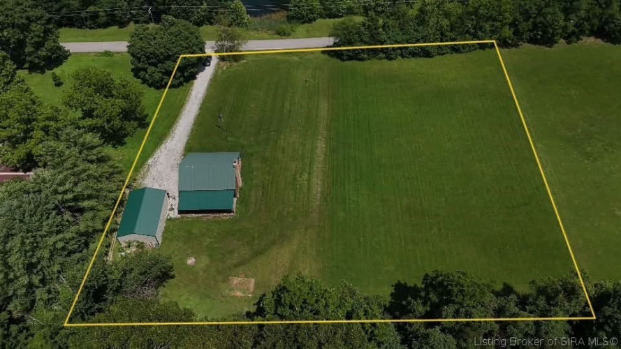 Listing Image 4