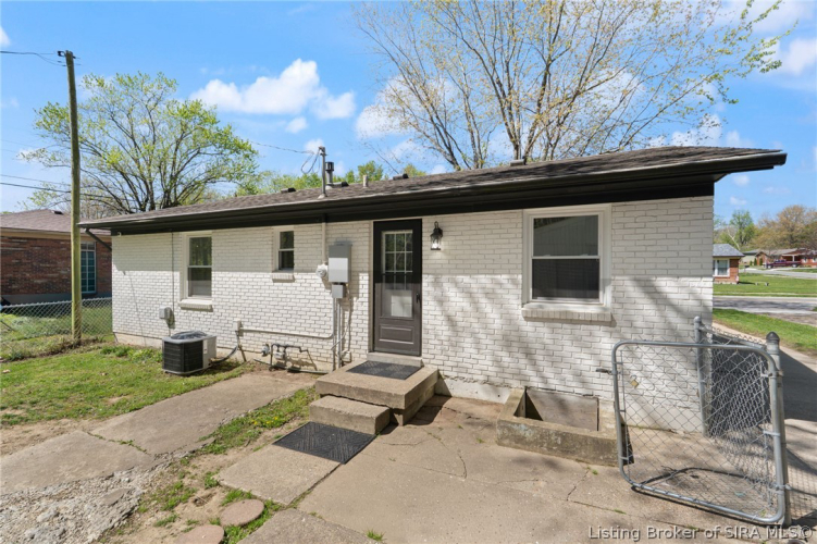 Listing Image 20