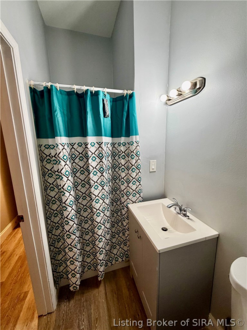 Listing Image 20