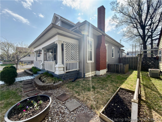 Listing Image 3