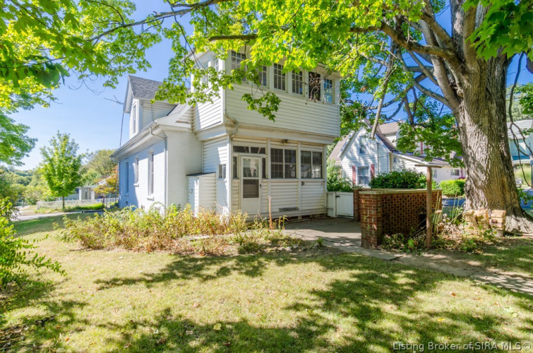 Listing Image 3