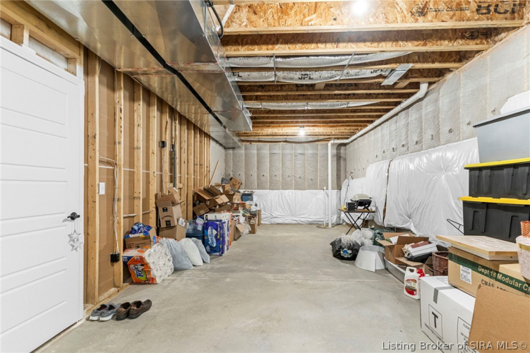 Listing Image 29