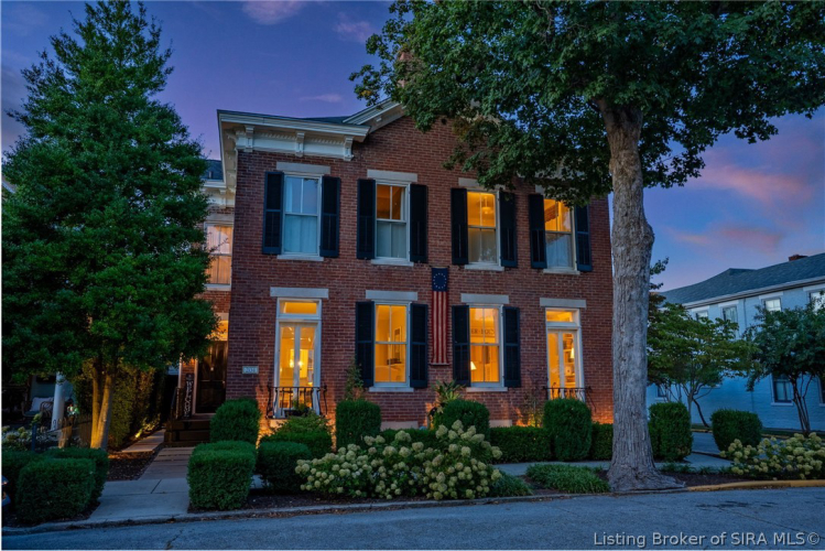 Listing Image 3