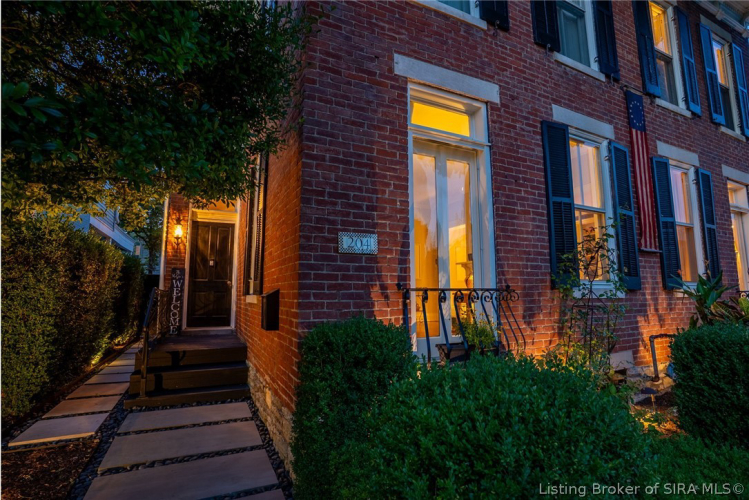 Listing Image 53