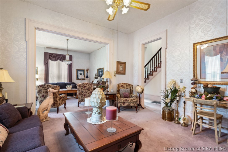 Listing Image 16