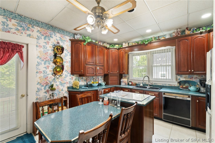 Listing Image 23