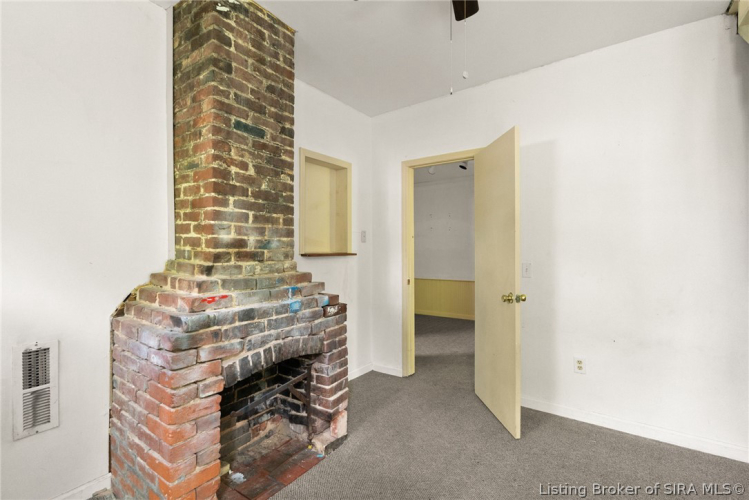 Listing Image 52