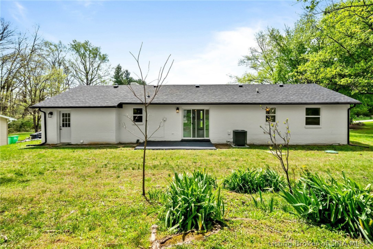 Listing Image 28