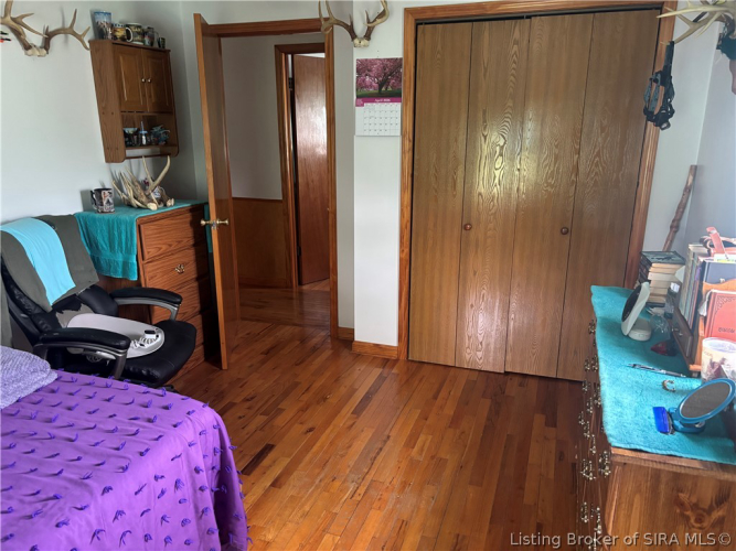 Listing Image 35