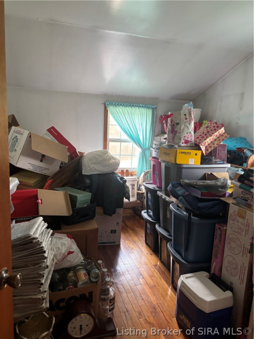 Listing Image 36