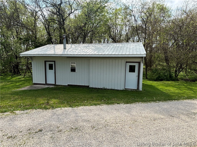 Listing Image 38