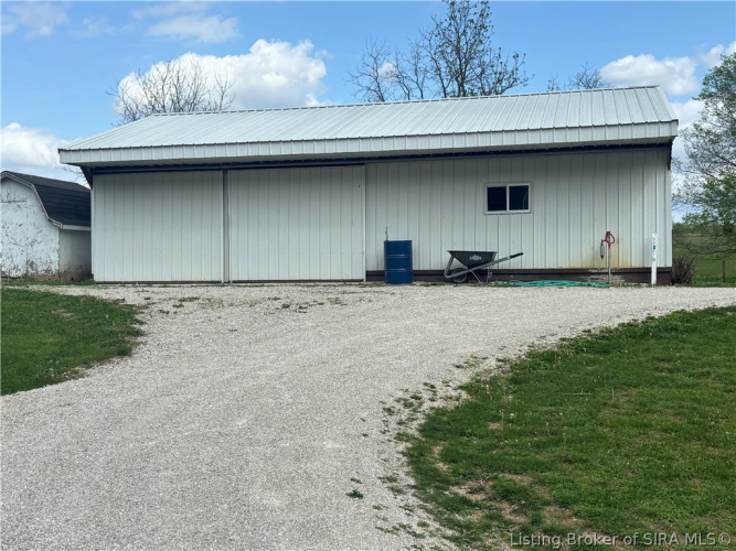 Listing Image 43