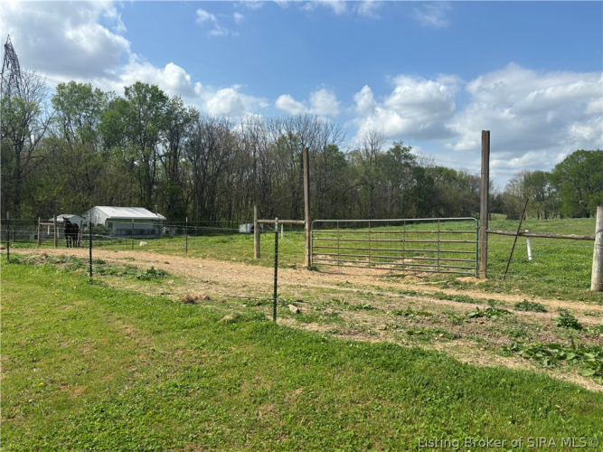 Listing Image 53