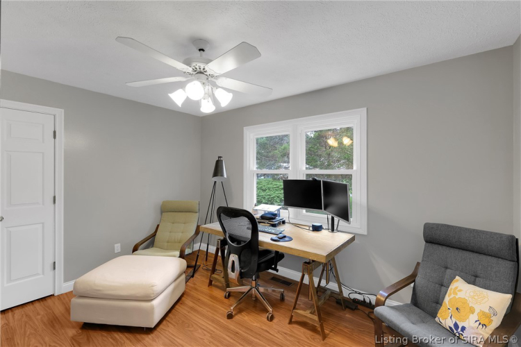 Listing Image 35