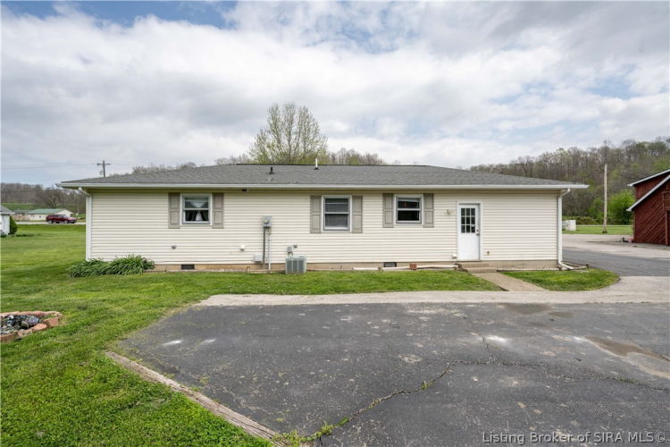 Listing Image 24