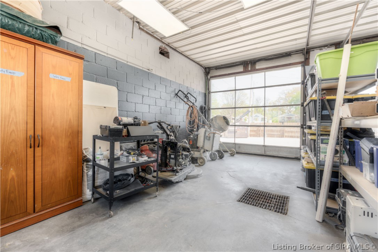 Listing Image 20