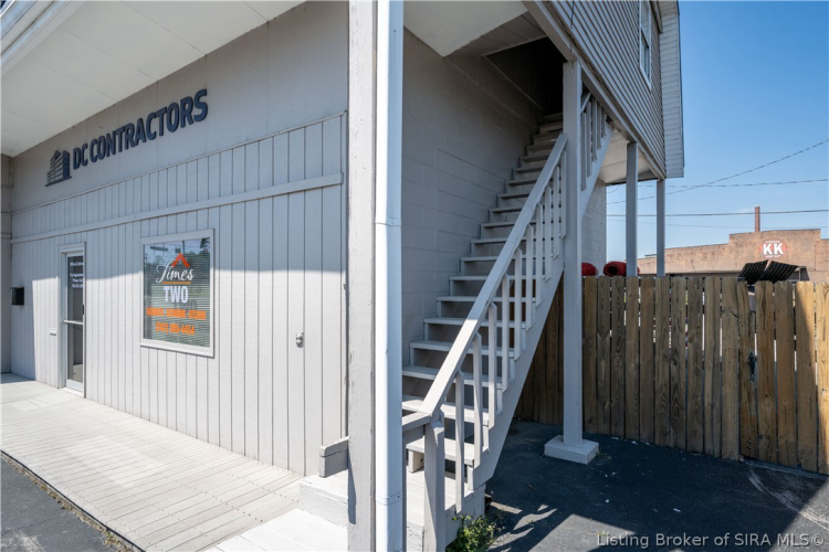 Listing Image 46