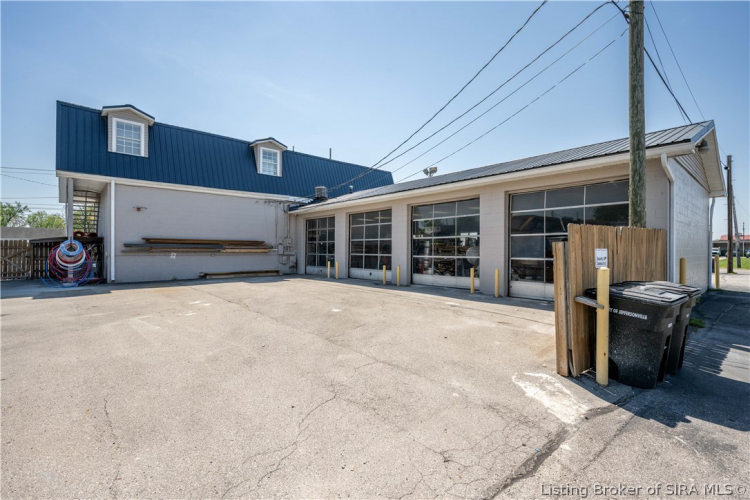 Listing Image 47