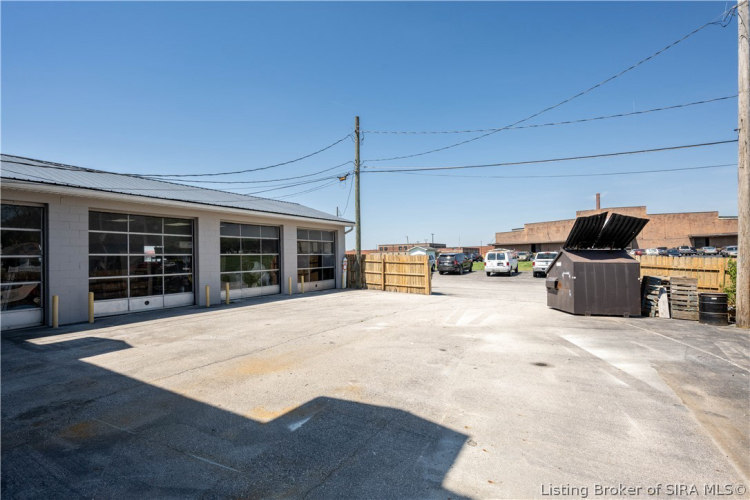 Listing Image 50