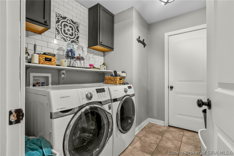 Listing Image 14
