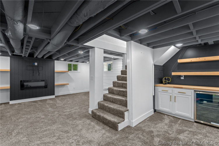 Listing Image 64