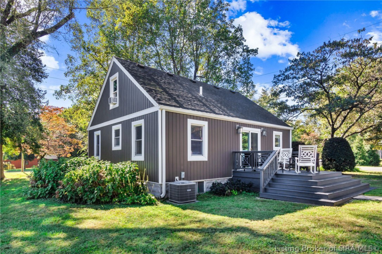 Listing Image 10