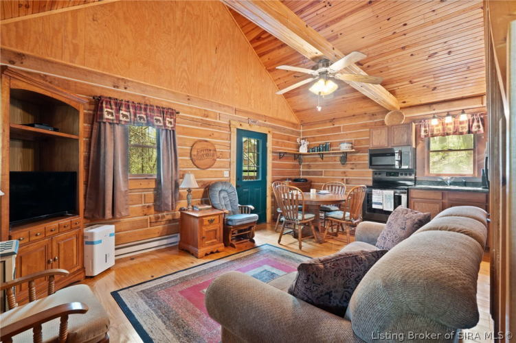 Listing Image 11