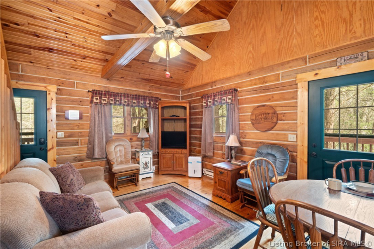Listing Image 8