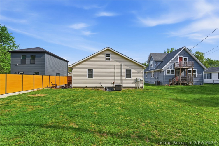 Listing Image 22